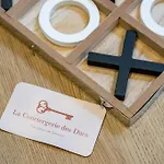 Le Loft Du Parvis : Spacieux, Central & Elegant.