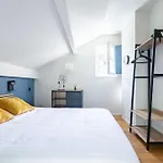 Le Loft Du Parvis : Spacieux, Central & Elegant.